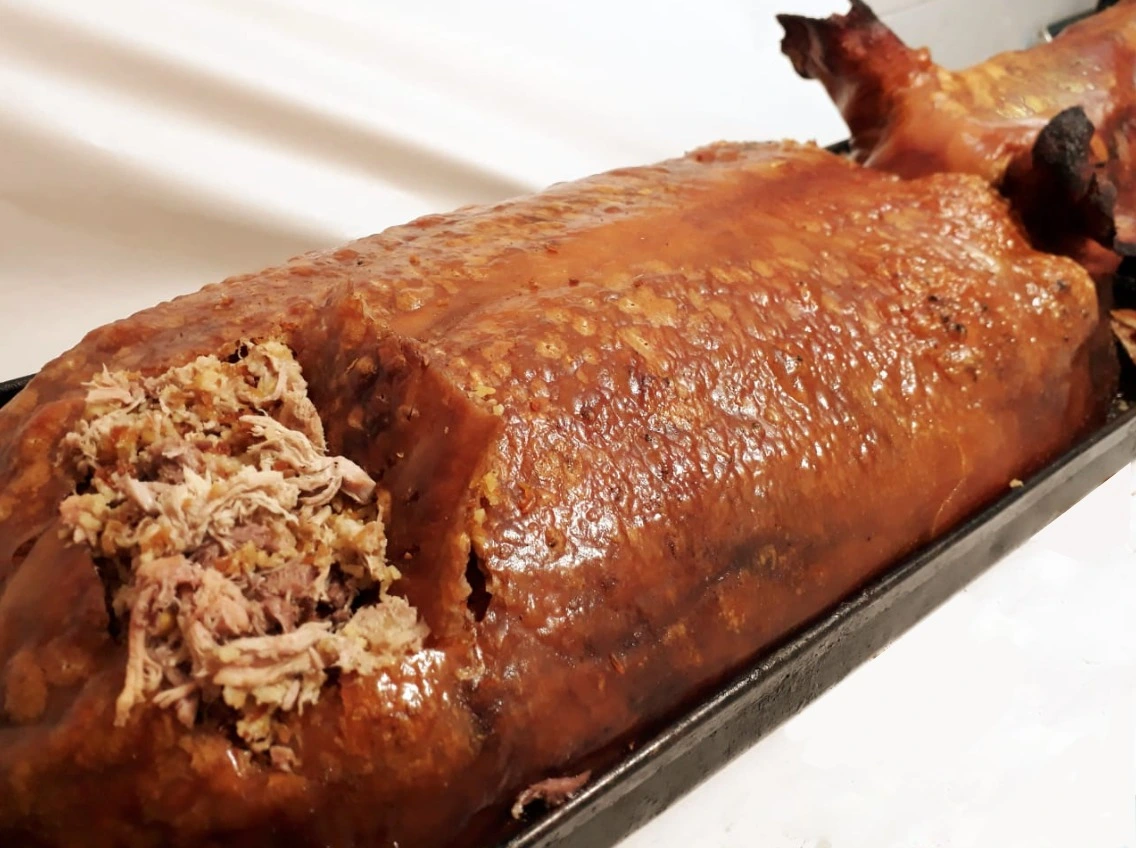 Antojo tolimense lechona